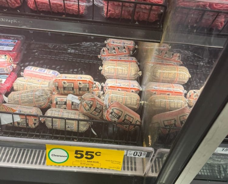 Woolworths (Coffs Harbour): Aussie Beef Sausage Mince $0.55
