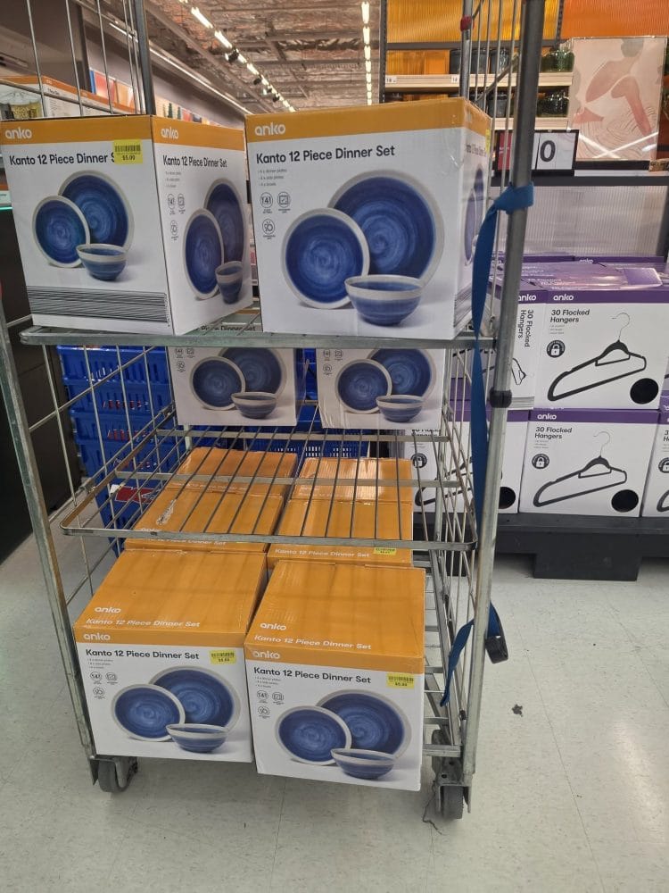 Kmart $5 12pc Dinner Set