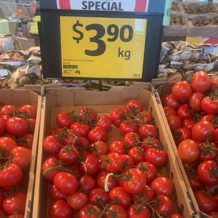 Coles Tomatoes $3.90/kg